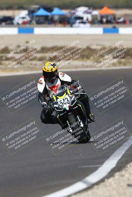 media/Oct-12-2025-CRA (Sun) [[e621380112]]/Races/Race 9/